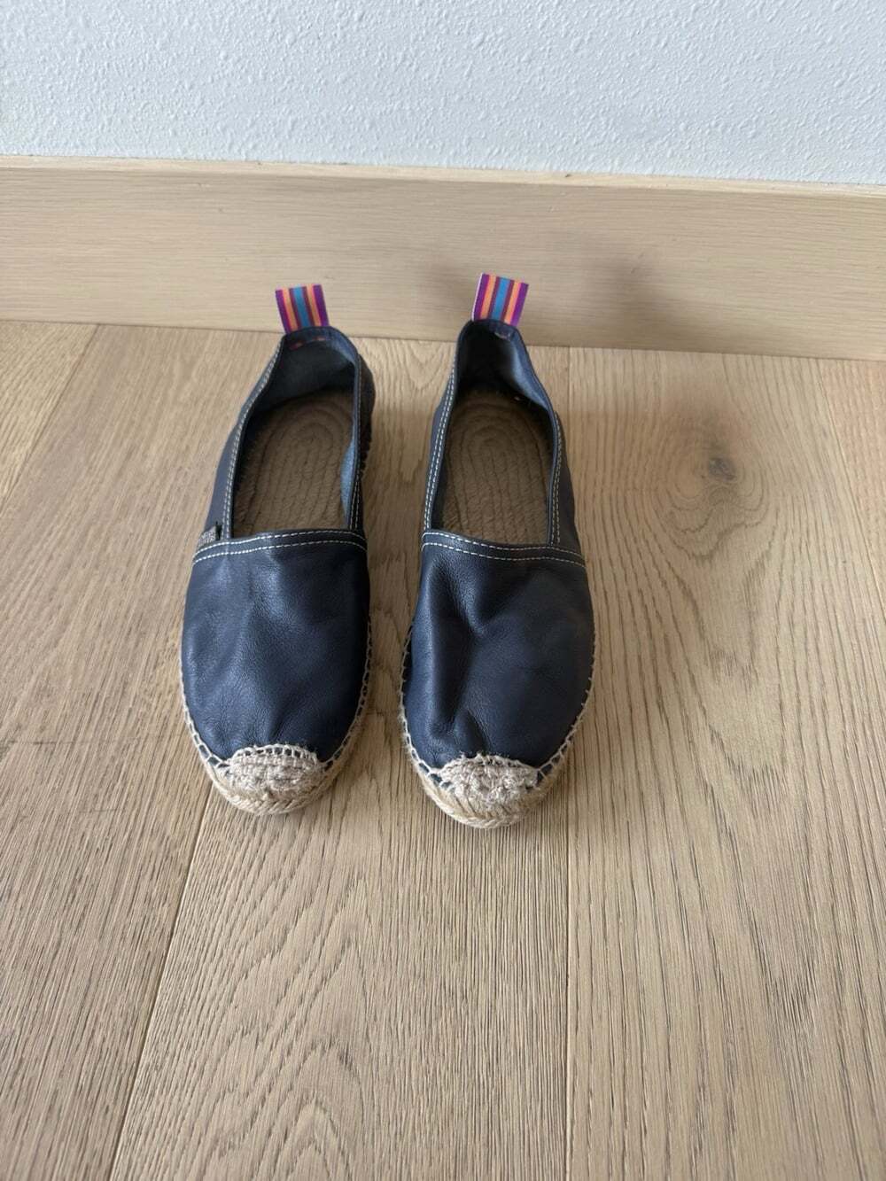 Penelope Chilvers Women’s 39 8 Flats Slip On Shoes Blue Leather Espadrille